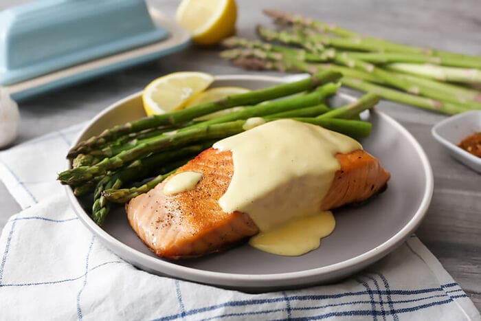Pan-fried Salmon with Pink Grapefruit Hollandaise