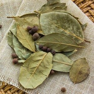 Bay leaves