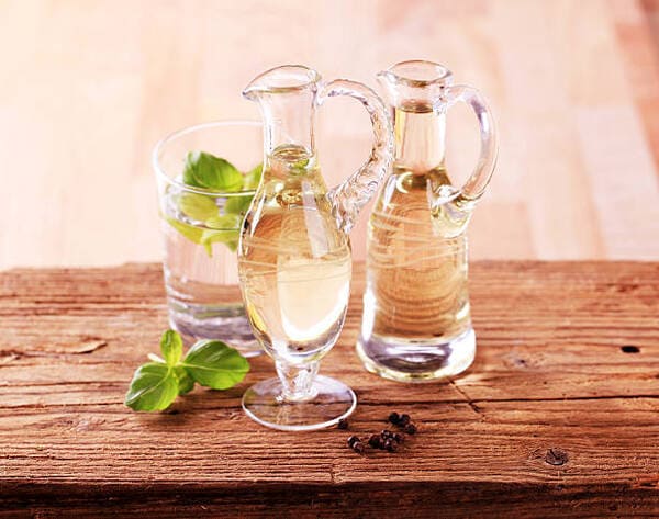 White wine vinegar